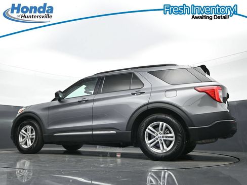Used 2021 Ford Explorer XLT RWD image 30