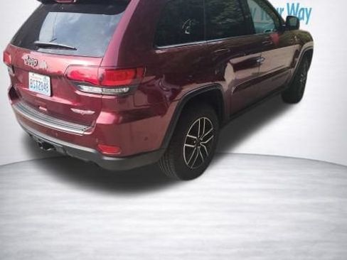 Used 2020 Jeep Grand Cherokee Trailhawk w/ Trailhawk Luxury Group AWD/4WD image 7