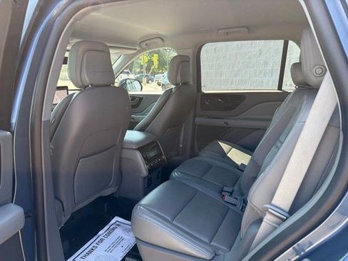 Used 2020 Lincoln Aviator Reserve w/ Elements Package Plus AWD/4WD image 15