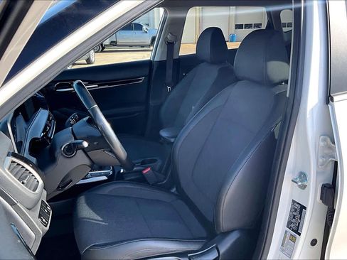 Used 2024 Kia Seltos S image 9