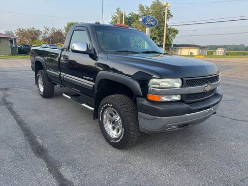 Used 2001 Chevrolet Silverado 2500 LS w/ Snow Plow Prep Pkg AWD/4WD image 6
