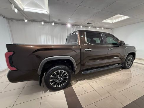Used 2025 Toyota Tundra Limited AWD/4WD image 5