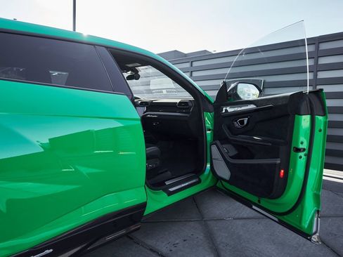 Used 2024 Lamborghini Urus Performante image 27