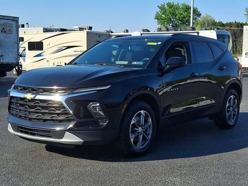 Used 2024 Chevrolet Blazer LT w/ Convenience Package FWD image 6