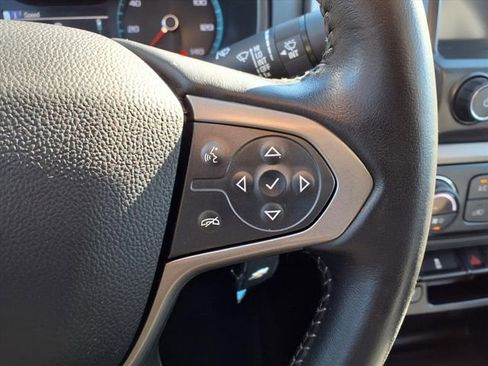 Used 2018 Chevrolet Colorado Z71 image 65