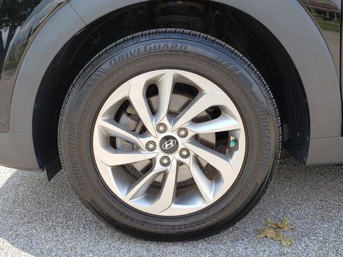Used 2017 Hyundai Tucson SE w/ SE Popular Package 02 AWD/4WD image 27