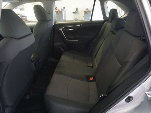 Used 2023 Toyota RAV4 XLE AWD/4WD image 21