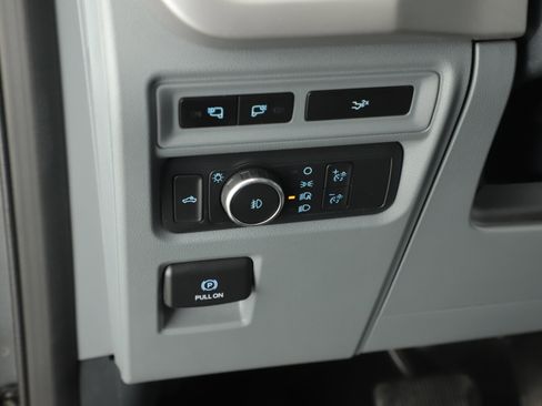 Certified 2022 Ford F150 XLT w/ Equipment Group 302A High image 12