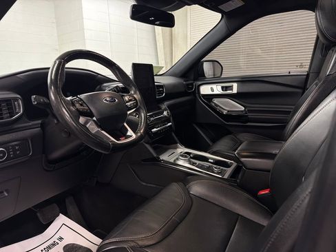 Used 2021 Ford Explorer ST w/ Equipment Group 401A image 4