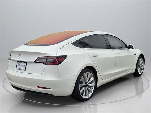 Used 2018 Tesla Model 3 Long Range image 8
