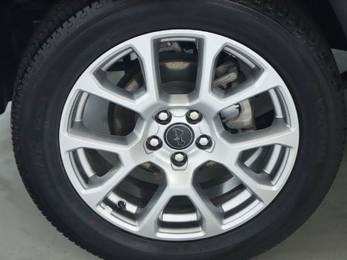 Used 2025 Jeep Compass Limited AWD/4WD image 12