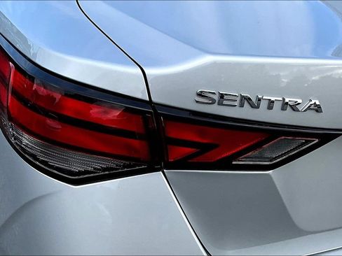 Certified 2023 Nissan Sentra SV FWD image 23