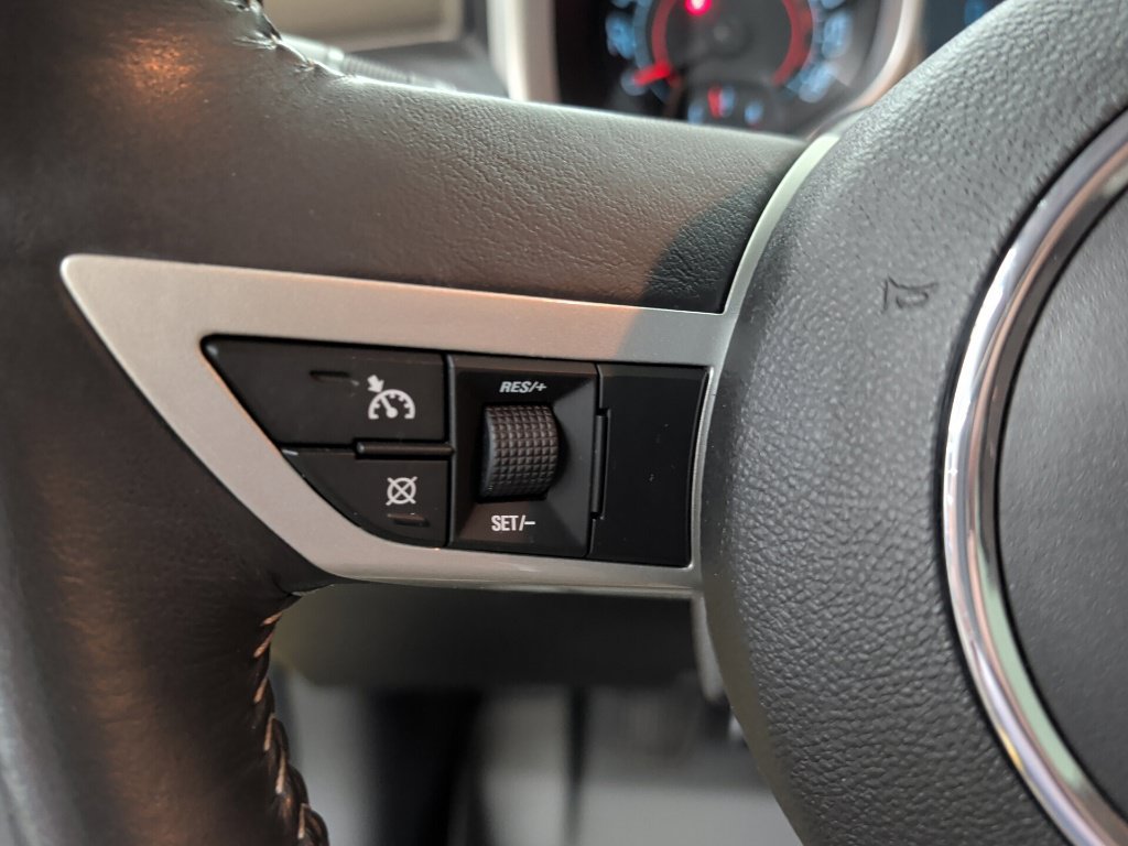 Used 2010 Chevrolet Camaro SS w/ LPO, Ground Effects Package RWD image 13