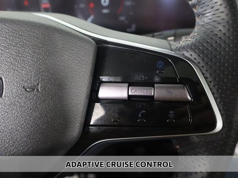 Used 2024 Nissan Ariya FWD image 5