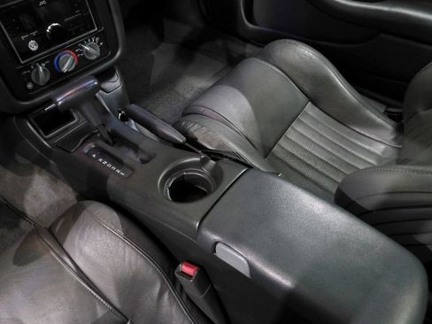 Used 1997 Pontiac Firebird Trans Am RWD image 63