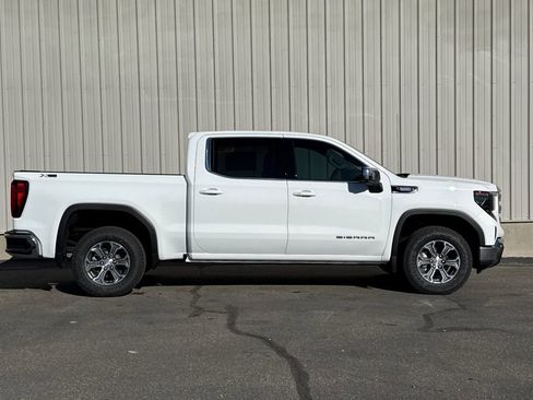 New 2026 GMC Sierra 1500 SLE AWD/4WD image 4