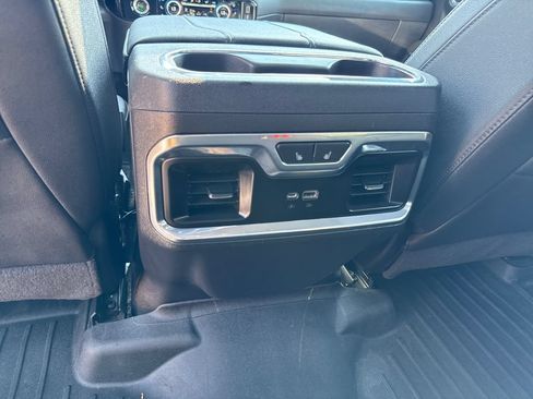 Used 2023 GMC Sierra 1500 SLT w/ SLT Premium Package AWD/4WD image 31