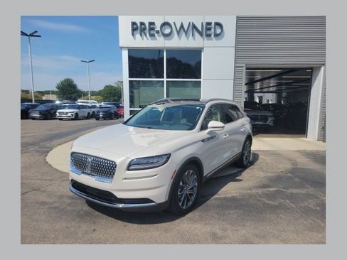 Certified 2022 Lincoln Nautilus Reserve w/ Luxury Package AWD/4WD image 1