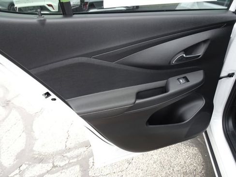 New 2026 Buick Envista Sport Touring FWD image 17