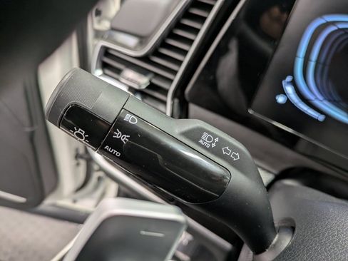 Certified 2024 Kia Sportage LX image 18