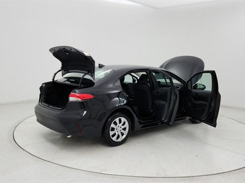 Used 2026 Toyota Corolla LE FWD image 11