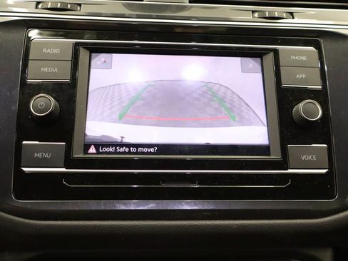 Used 2024 Volkswagen Tiguan S AWD/4WD image 10