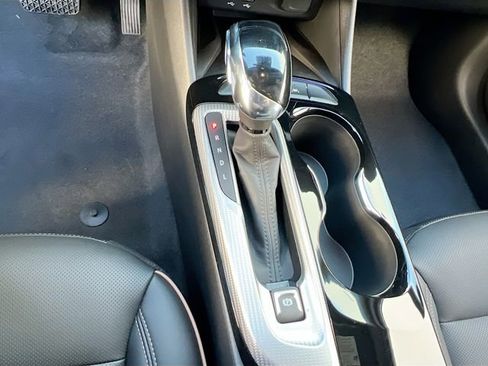 New 2026 Buick Envista Avenir image 12