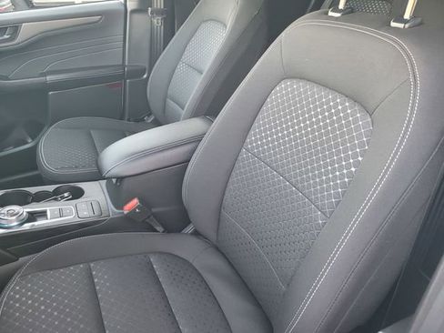 Used 2025 Ford Escape Active FWD image 11