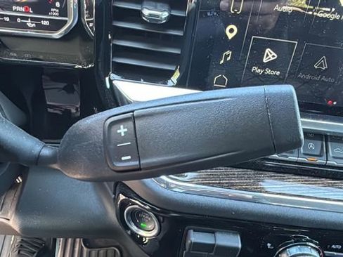 Used 2025 GMC Sierra 1500 Elevation image 28