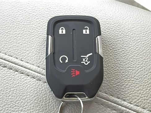 Used 2024 GMC Terrain Denali w/ Denali Premium Package AWD/4WD image 35