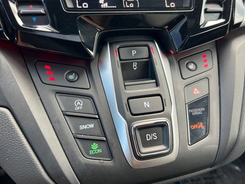 Used 2024 Honda Odyssey Sport image 40