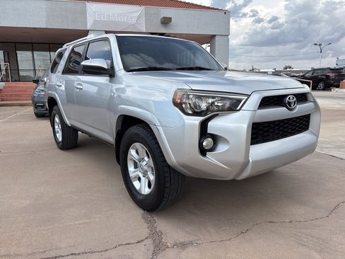 Used 2015 Toyota 4Runner 2WD image 3