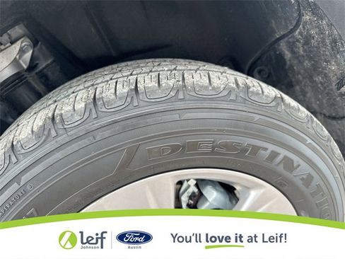 Used 2023 Toyota RAV4 XLE image 39