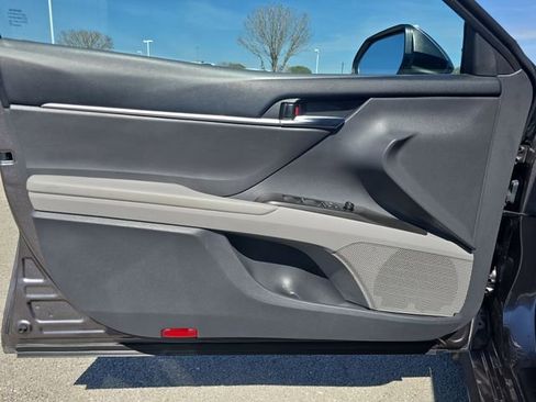 Used 2023 Toyota Camry LE image 26