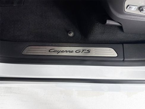 Used 2016 Porsche Cayenne GTS AWD/4WD image 10