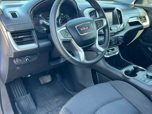 Used 2023 GMC Terrain SLE w/ Driver Convenience Package AWD/4WD image 17