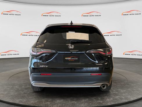 Used 2023 Honda HR-V Sport image 9
