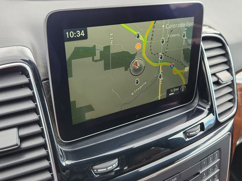 Used 2018 Mercedes-Benz GLE 350 4MATIC image 17