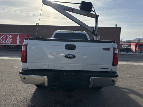 Used 2015 Ford F250 XL w/ Power Equipment Group image 4
