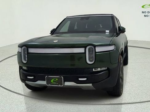 Used 2024 Rivian R1S Adventure AWD/4WD image 3