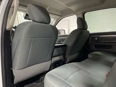 Used 2018 RAM 2500 SLT AWD/4WD image 14