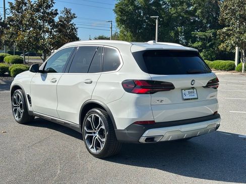 Used 2024 BMW X5 xDrive40i w/ Premium Package AWD/4WD image 2