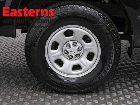 Used 2022 Nissan Frontier S RWD image 28