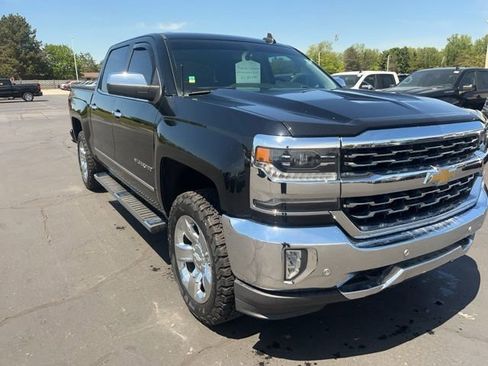 Used 2018 Chevrolet Silverado 1500 LTZ w/ Sport Package AWD/4WD image 4