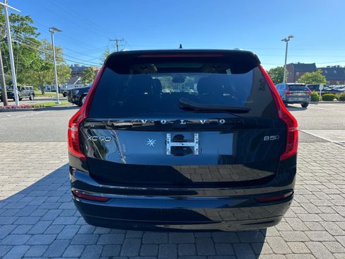 Used 2023 Volvo XC90 B5 Core w/ Climate Package AWD/4WD image 28