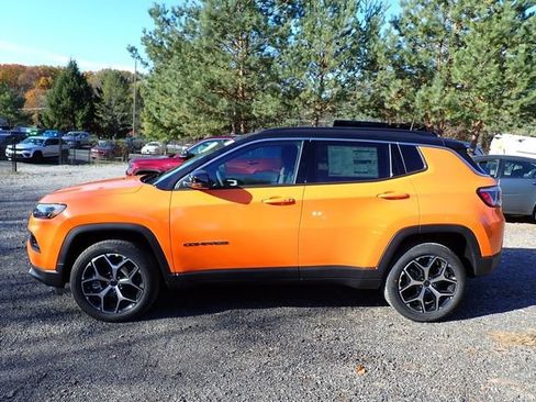 New 2026 Jeep Compass Limited AWD/4WD image 2