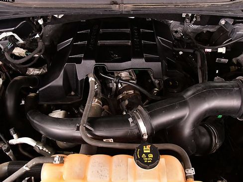 Used 2018 Ford F150 XL w/ Equipment Group 101A Mid AWD/4WD image 33