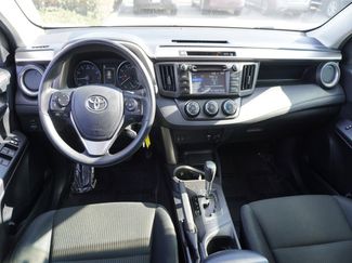 Used 2018 Toyota RAV4 LE video 2