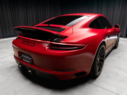 Used 2017 Porsche 911 Carrera S RWD image 14