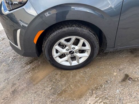 Used 2025 Kia Soul LX w/ LX Technology Package image 28